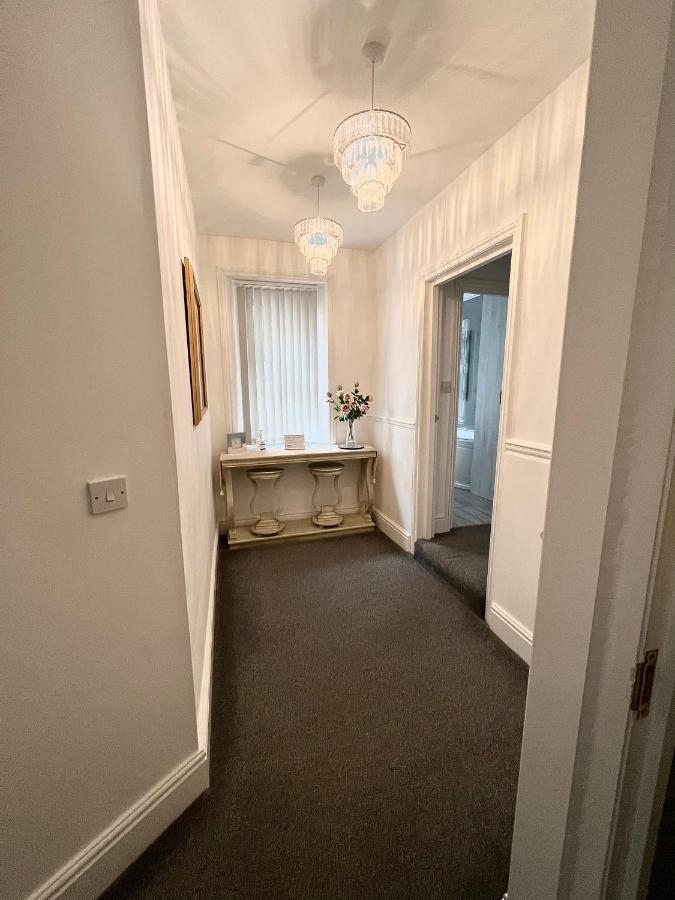 Large Luxury Apartment Blackpool Exterior photo